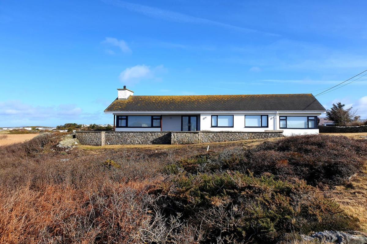 High Tide- Luxury Deatched Bungalow- Sleeps 10 Or 12 - Annexe Option Villa Trearddur Dış mekan fotoğraf